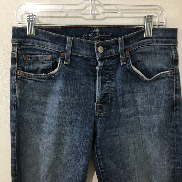 7 for all Mankind Standard Button Fly Jeans. Argyle Embroidered Pocket. Size 30. - Picture 5 of 10